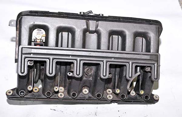 BMW 1 SERİSİ ÇIKMA YEDEK PARÇA ÇIKMA BMW PARÇA E 46 3 SERİSİ MANİFOLD (4)